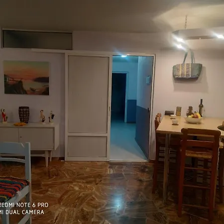 Διαμέρισμα Muses Ερέτρια